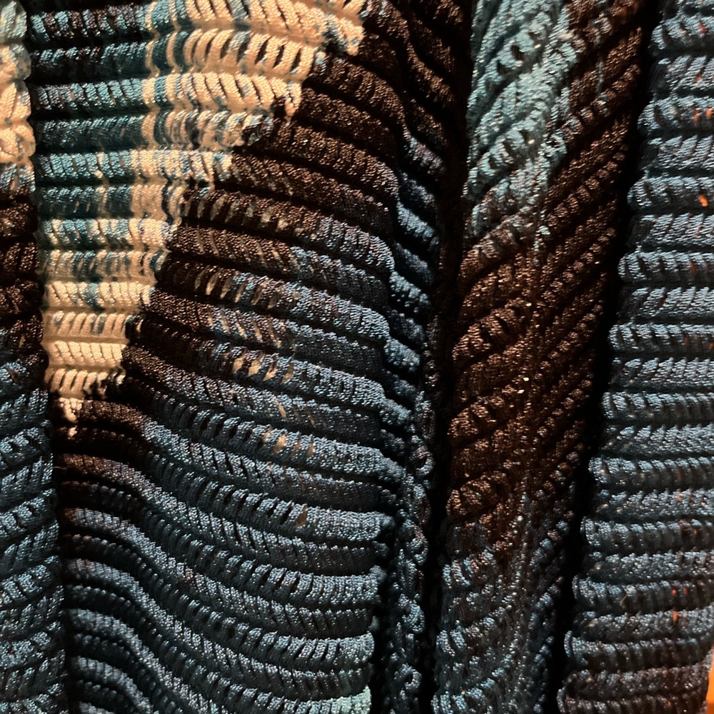 04. WOMENS CHICO’S 3/XL DETAIL TOP - Picture 4 of 5